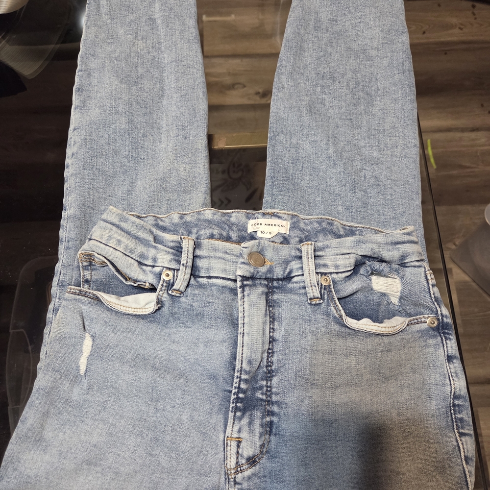 Good American Light Wash Skinny Jeans